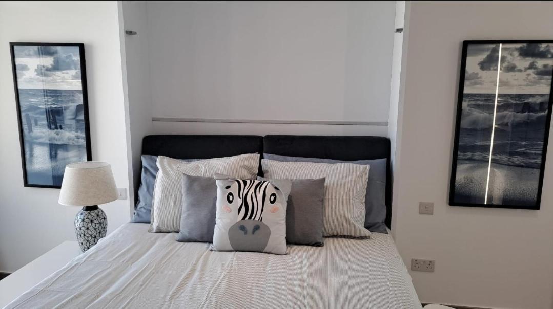 Beautiful Studio In Gibraltar - E1 Eksteriør billede